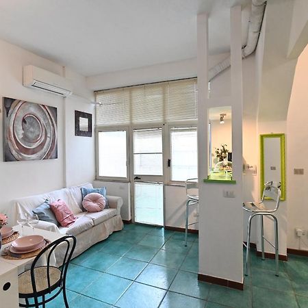 Izzhome City Love Cagliari Exteriör bild