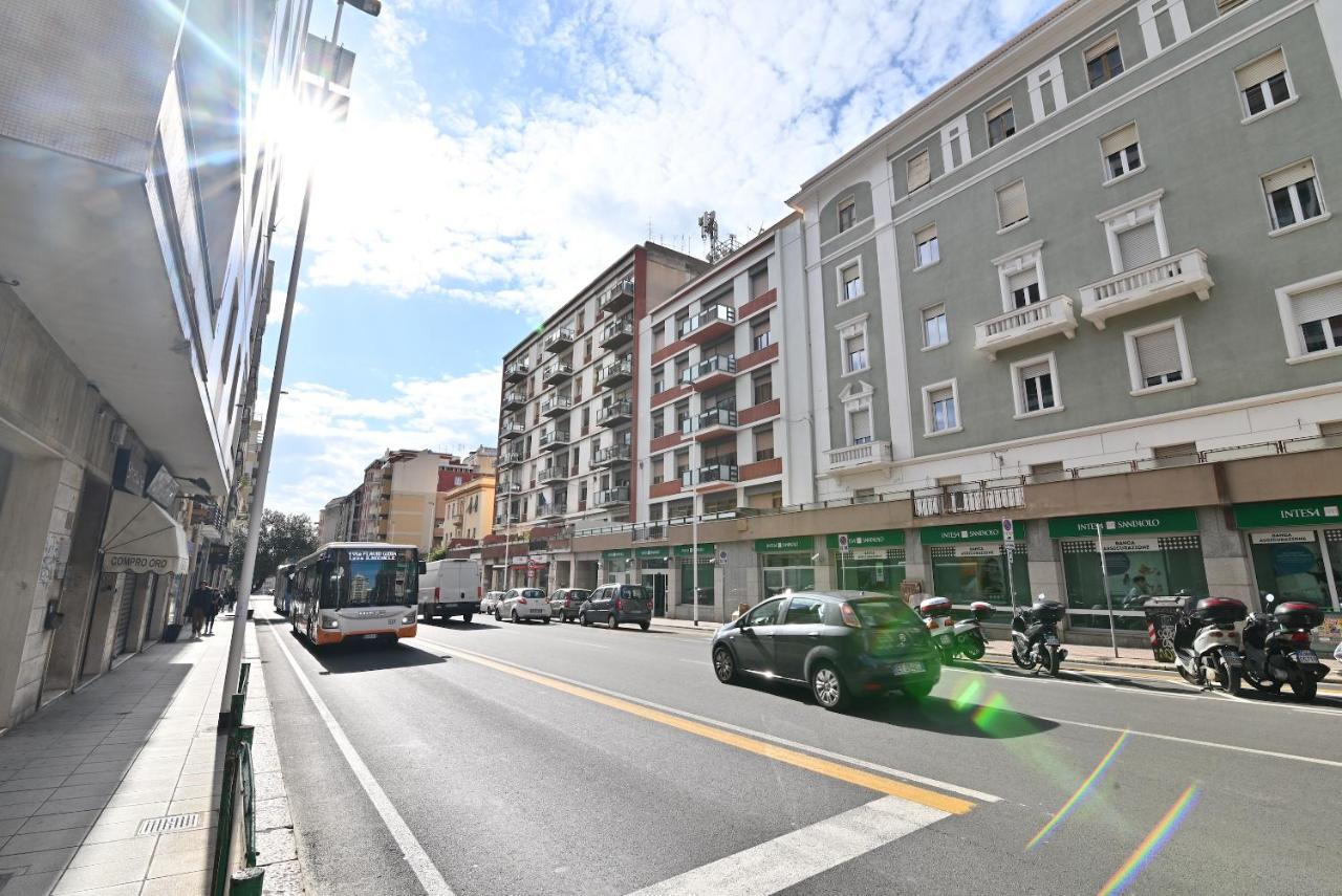 Izzhome City Love Cagliari Exteriör bild