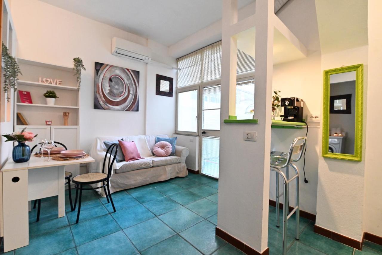 Izzhome City Love Cagliari Exteriör bild