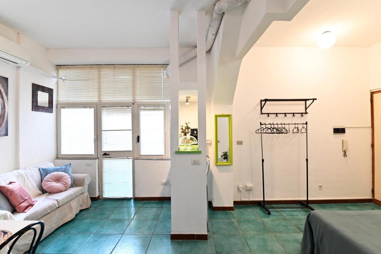 Izzhome City Love Cagliari Exteriör bild